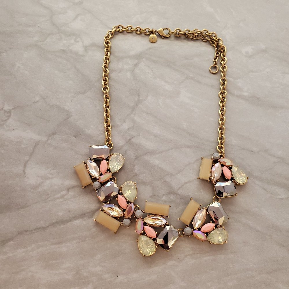 ✨ J.Crew Rhinestones Crystals Cluster Matte Statement Necklace ✨